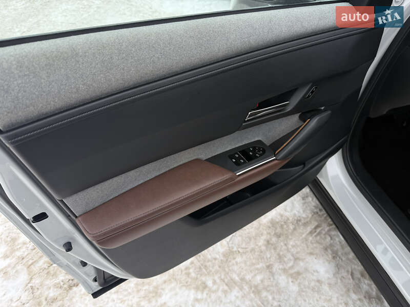 Внедорожник / Кроссовер Mazda MX-30 2020 в Виннице