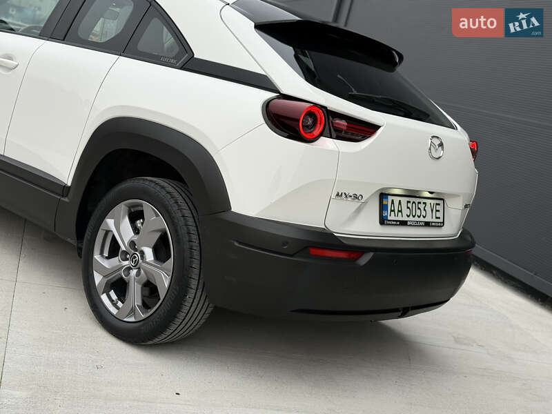 Внедорожник / Кроссовер Mazda MX-30 2021 в Броварах