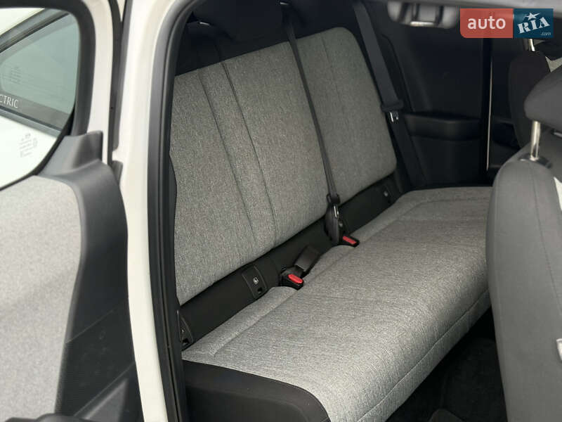 Внедорожник / Кроссовер Mazda MX-30 2021 в Броварах