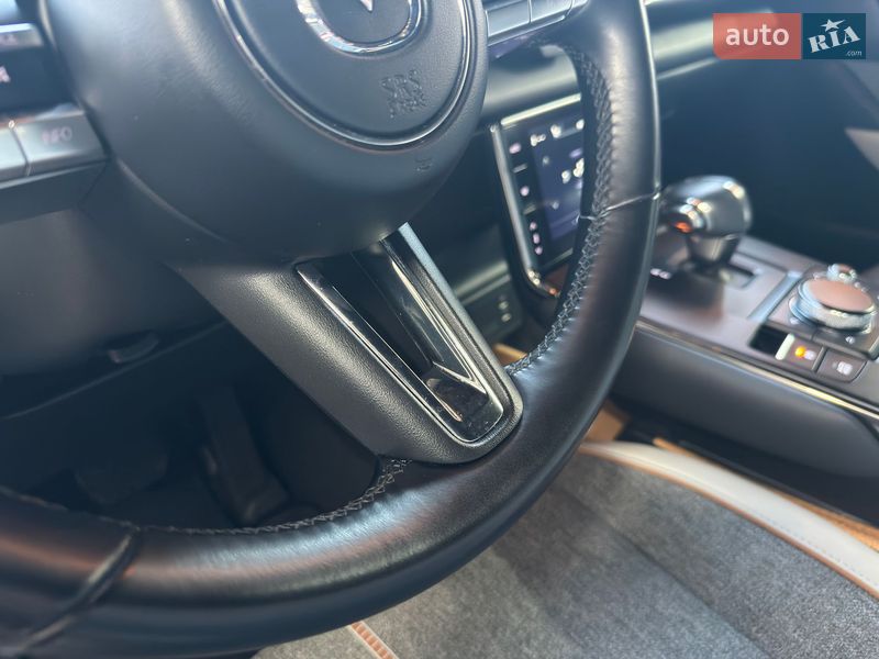 Внедорожник / Кроссовер Mazda MX-30 2021 в Дрогобыче