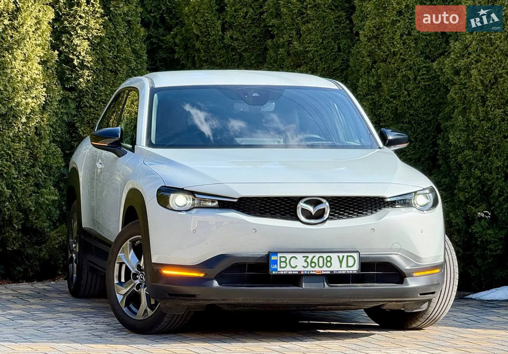 2021 Mazda MX-30 - мініатюра 3