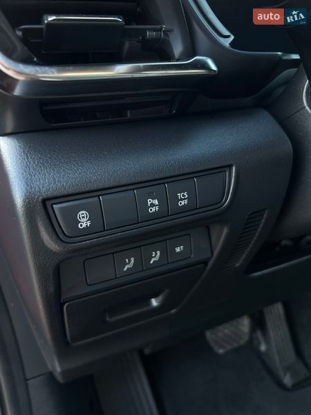 Внедорожник / Кроссовер Mazda MX-30 2020 в Ивано-Франковске