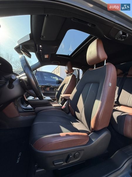 Внедорожник / Кроссовер Mazda MX-30 2021 в Киеве