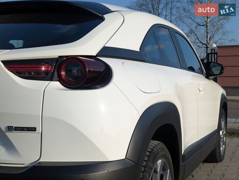 Внедорожник / Кроссовер Mazda MX-30 2021 в Дрогобыче