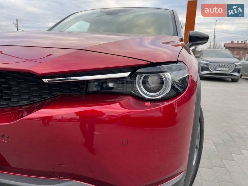 Внедорожник / Кроссовер Mazda MX-30 2020 в Львове