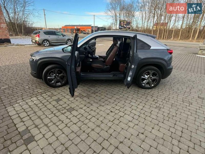 Внедорожник / Кроссовер Mazda MX-30 2020 в Снятине фото 11 Внедорожник / Кроссовер Mazda MX-30 2020 в Снятине