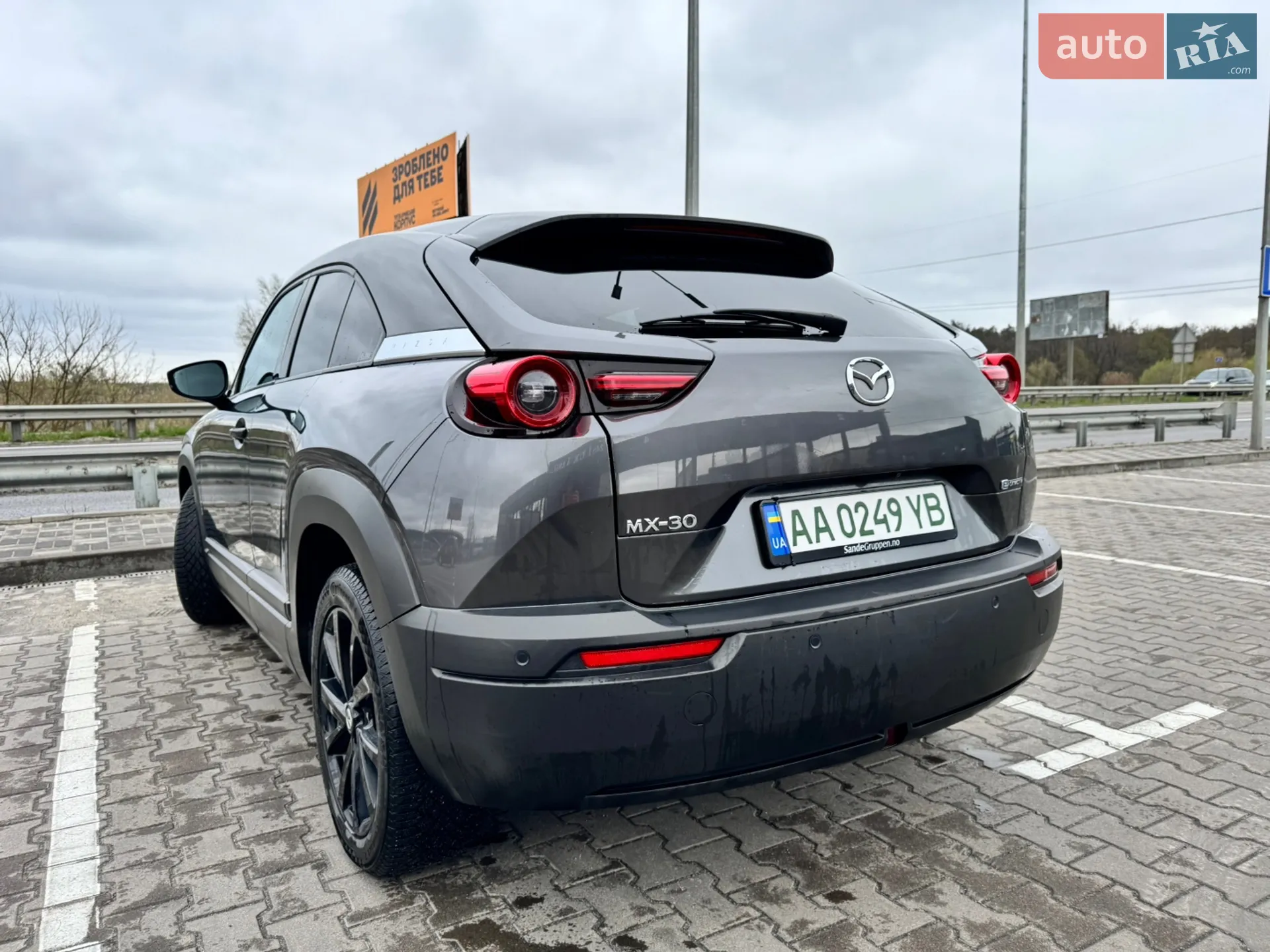 2020 Mazda MX-30 - мініатюра 4