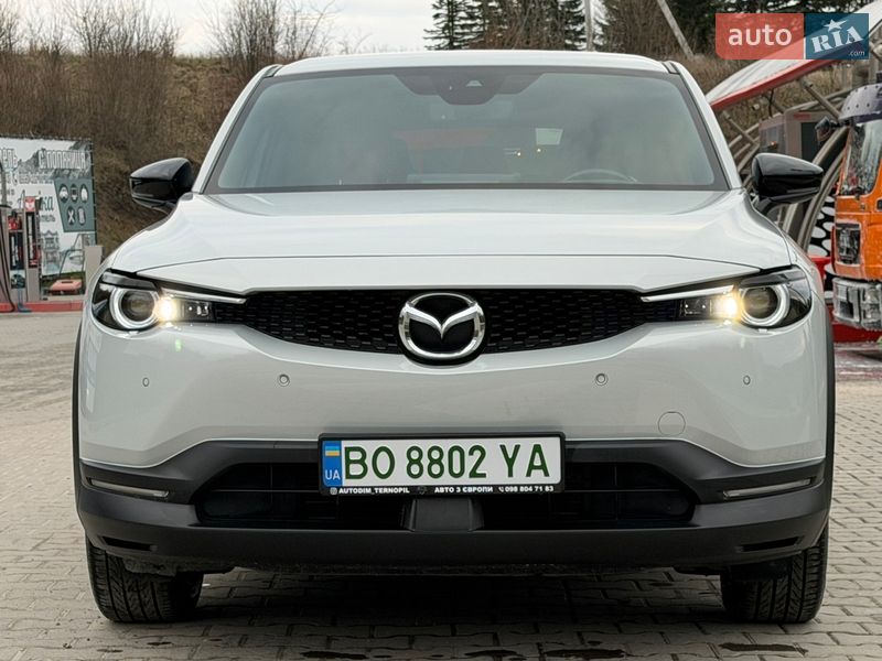 Внедорожник / Кроссовер Mazda MX-30 2020 в Тернополе