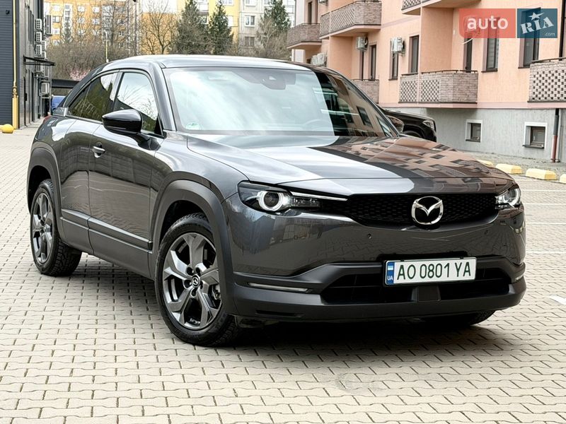 Позашляховик / Кросовер Mazda MX-30 2020 в Ужгороді