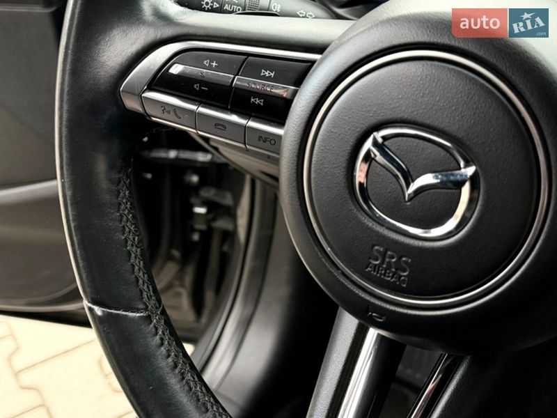 Позашляховик / Кросовер Mazda MX-30 2020 в Ужгороді