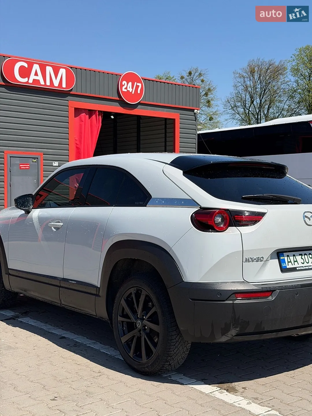 2020 Mazda MX-30 - мініатюра 5