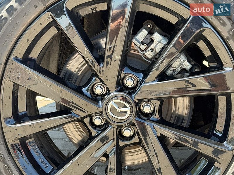 Внедорожник / Кроссовер Mazda MX-30 2020 в Киеве