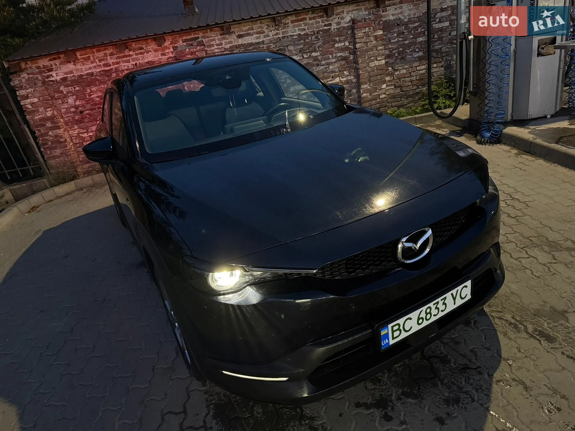 2022 Mazda MX-30 - мініатюра 6