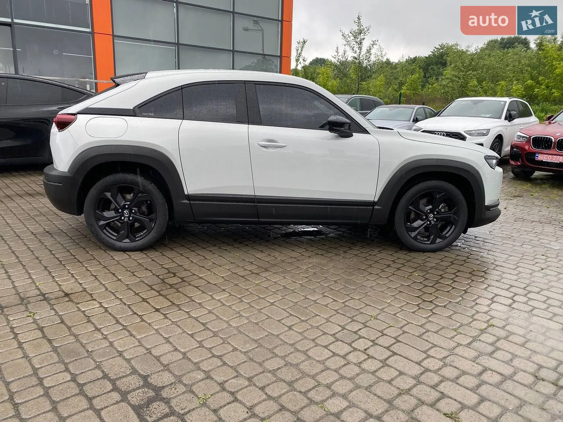 2021 Mazda MX-30 - мініатюра 8