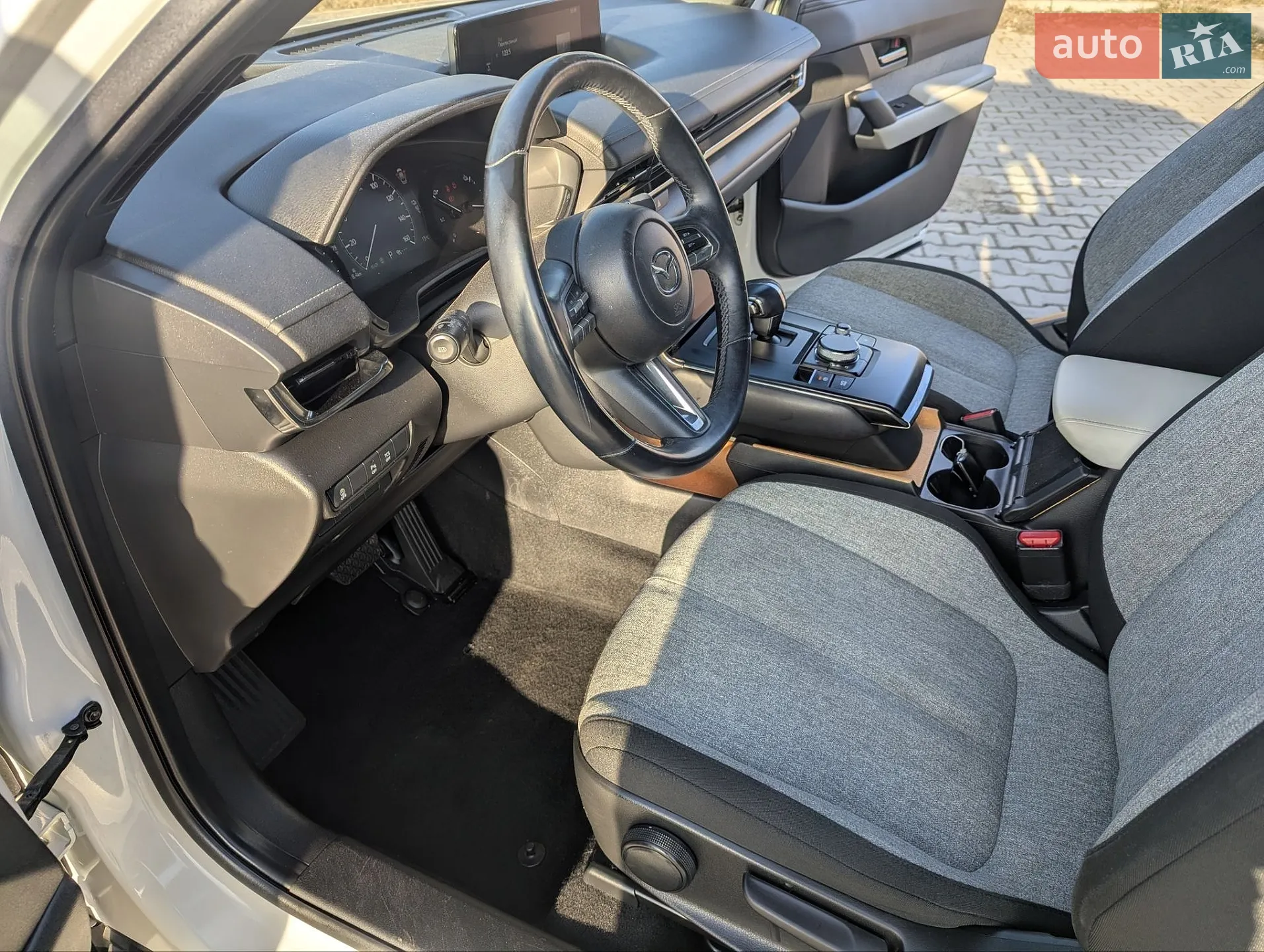 2021 Mazda MX-30 - мініатюра 32