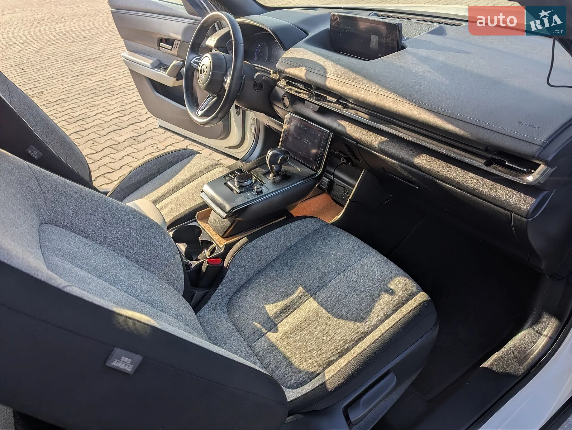 2021 Mazda MX-30 - мініатюра 33