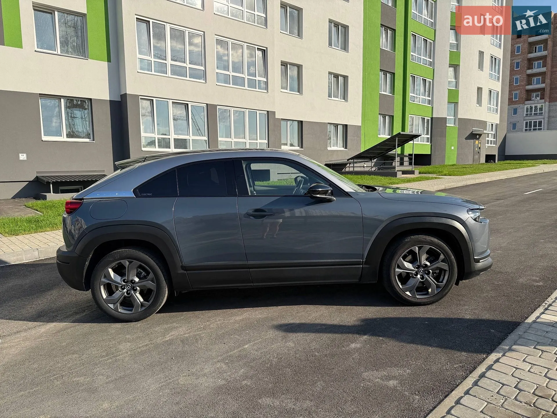 2020 Mazda MX-30 - мініатюра 4