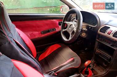 Купе Mazda MX-3 1993 в Львове