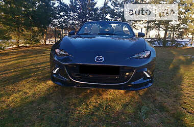 Родстер Mazda MX-5 2015 в 