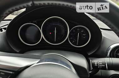 Родстер Mazda MX-5 2015 в 