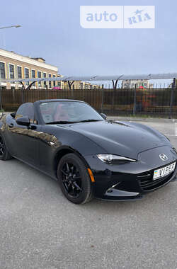Родстер Mazda MX-5 2016 в 
