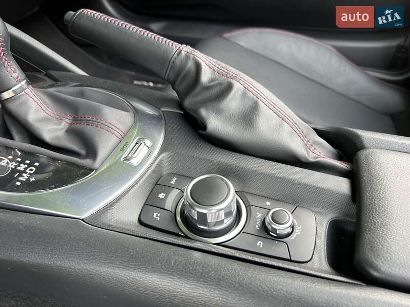 Родстер Mazda MX-5 2016 в Львові