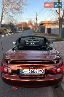 Родстер Mazda MX-5 2000 в Одесі