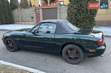Родстер Mazda MX-5 1998 в 