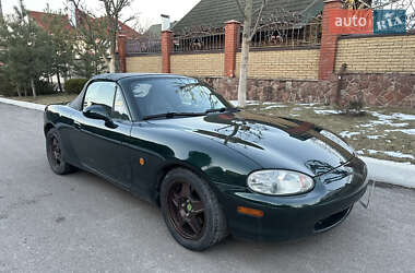 Родстер Mazda MX-5 1998 в 