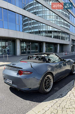 Родстер Mazda MX-5 2021 в 