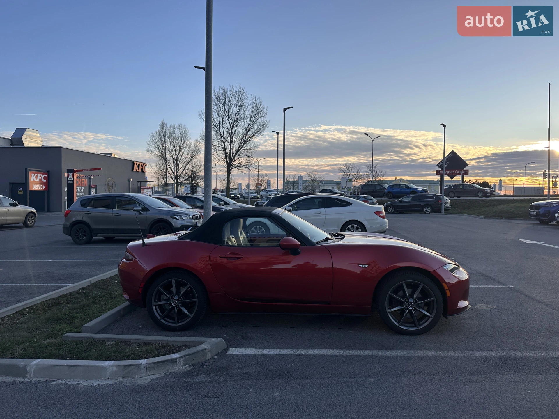 2016 Mazda MX-5 - мініатюра 5