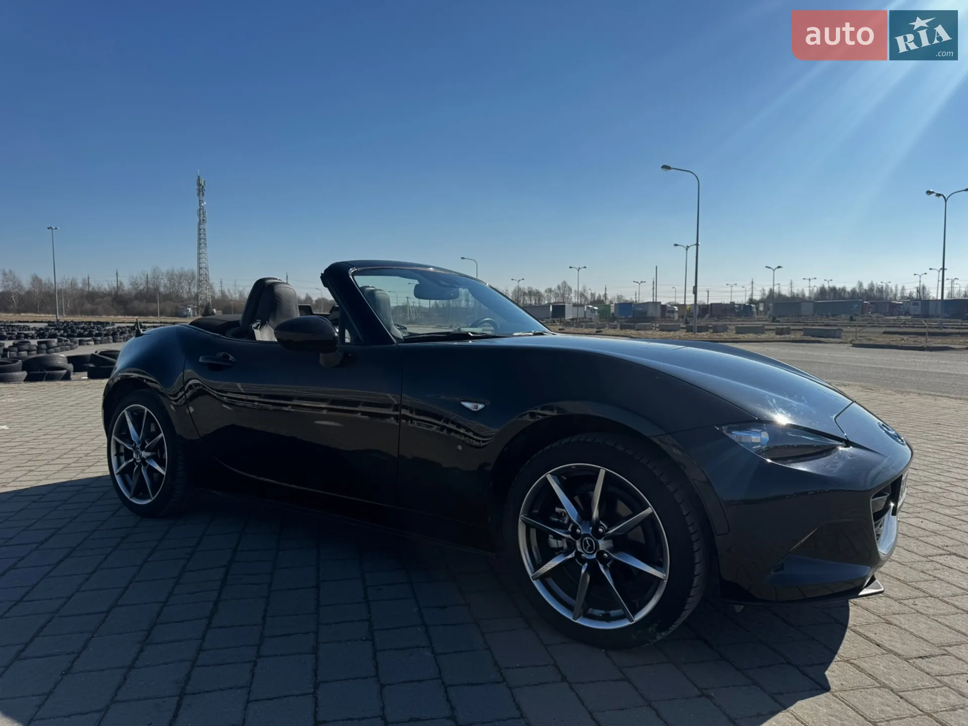 2023 Mazda MX-5 - мініатюра 3