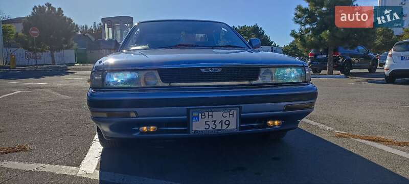 Седан Mazda Persona 1989 в Одесі