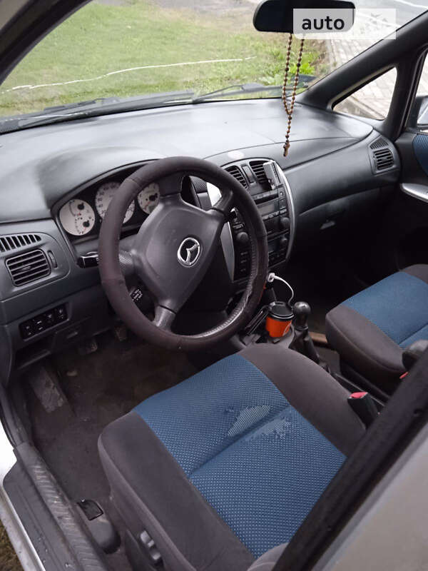 Минивэн Mazda Premacy 2004 в Сколе