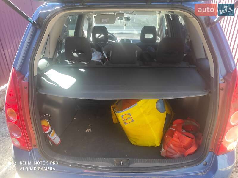 Минивэн Mazda Premacy 2002 в Вижнице