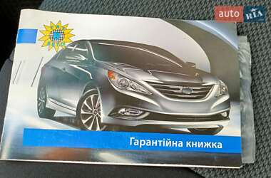 Минивэн Mazda Premacy 2004 в 