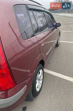 Минивэн Mazda Premacy 2000 в 