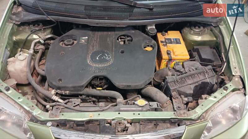 Минивэн Mazda Premacy 2002 в Виннице
