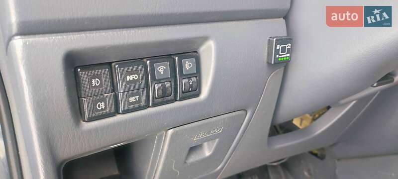 Мінівен Mazda Premacy 2005 в Чернівцях