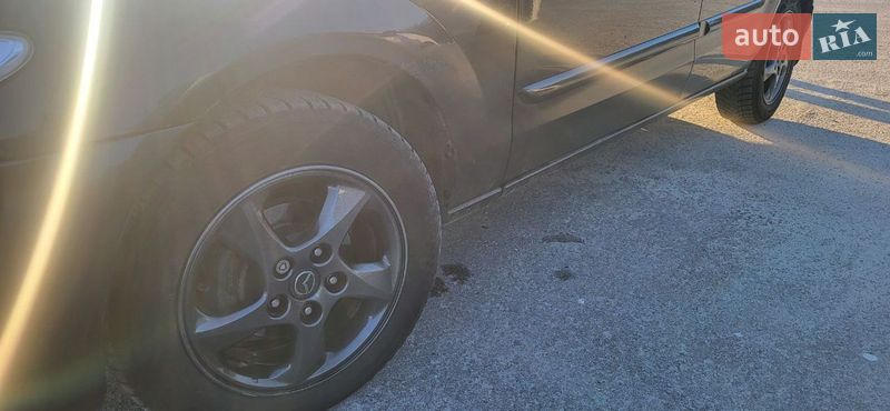 Минивэн Mazda Premacy 2003 в Запорожье фото 3 Минивэн Mazda Premacy 2003 в Запорожье