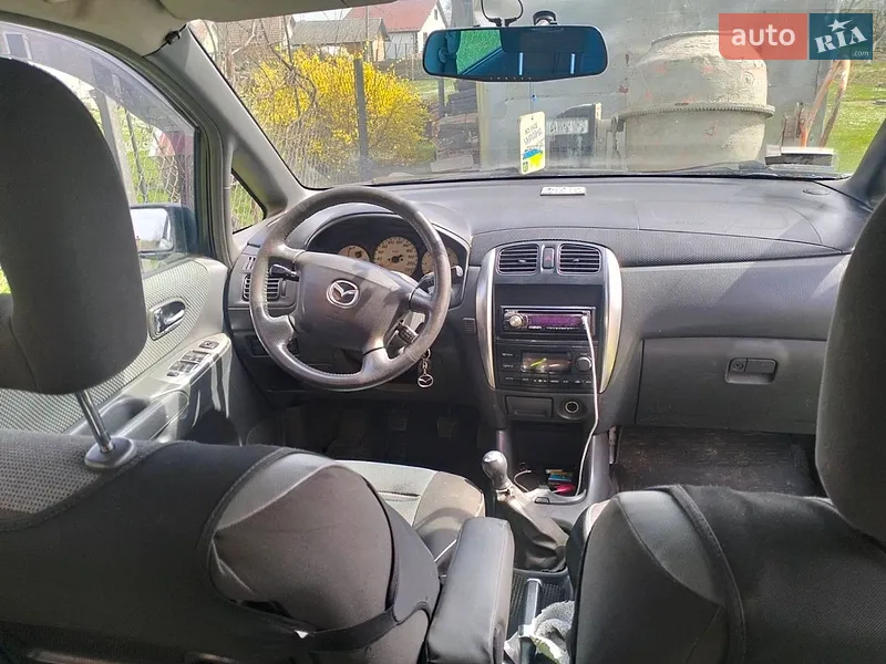 Mazda Premacy 2001
