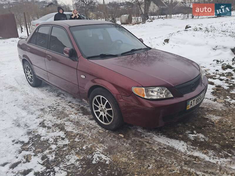 Седан Mazda Protege 2002 в Черновцах