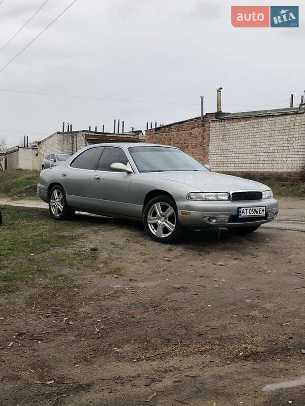 Mazda Sentia 1993