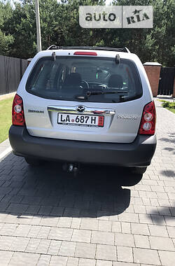 Внедорожник / Кроссовер Mazda Tribute 2004 в Луцке