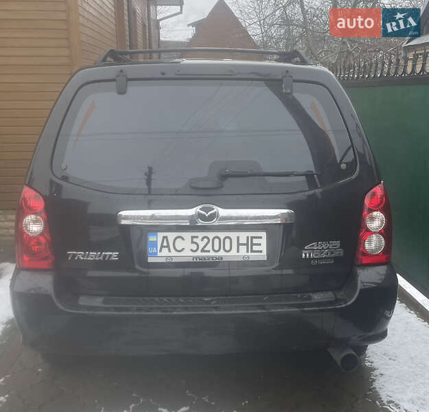 Внедорожник / Кроссовер Mazda Tribute 2004 в Луцке