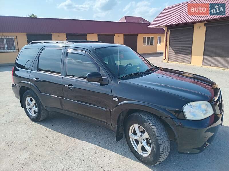Позашляховик / Кросовер Mazda Tribute 2005 в Почаєві