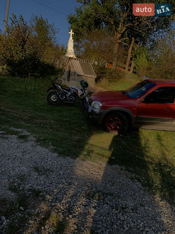 Внедорожник / Кроссовер Mazda Tribute 2001 в Борщеве