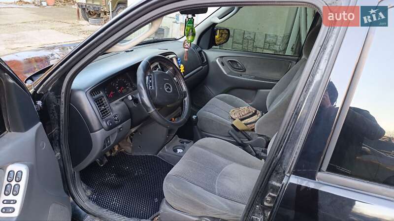 Позашляховик / Кросовер Mazda Tribute 2003 в Кам'янець-Подільському фото 3 Позашляховик / Кросовер Mazda Tribute 2003 в Кам'янець-Подільському