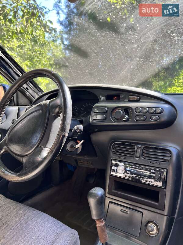 Седан Mazda Xedos 6 1993 в Одессе