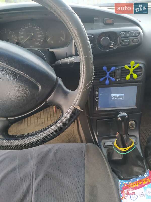 Седан Mazda Xedos 6 1994 в 